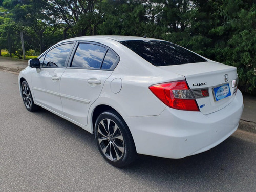 Honda Civic 2.0 Lxr Flex Aut. 4p