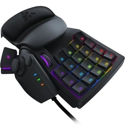 Imagen 4 de 8 de Teclado Keypad Gamer Razer Tartarus V2 Chroma Semi-mecanico