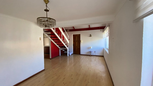 Buena Casa Con Depto Interior, Sector Los Condores Thno