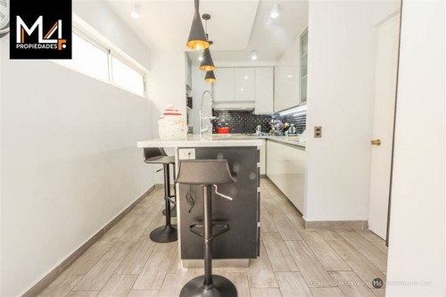 Hermosa Casa Aislada Con Excelente Conectividad Las Condes