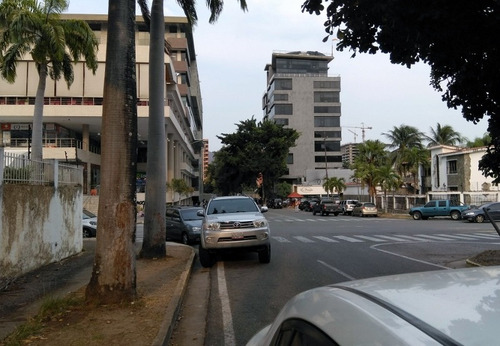Imagen 5 de 11 de Venta Casa Comercial Residencial La Viña