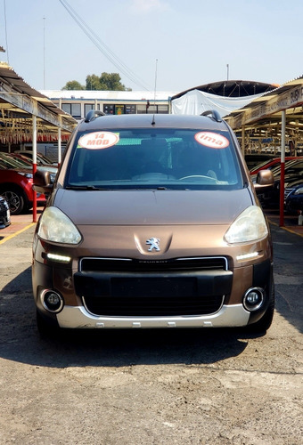 Imagen 5 de 13 de Peugeot Partner Tepee 2014 1.6 Outdoor Mt