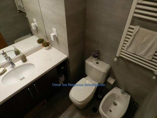 Imagen 9 de 12 de Venta Apartamento Malvin 2 Dormitorios Parrillero 2 Garages Cw178436