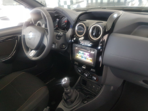 Duster 2.0 Mecanica 4x2 2021 Jr