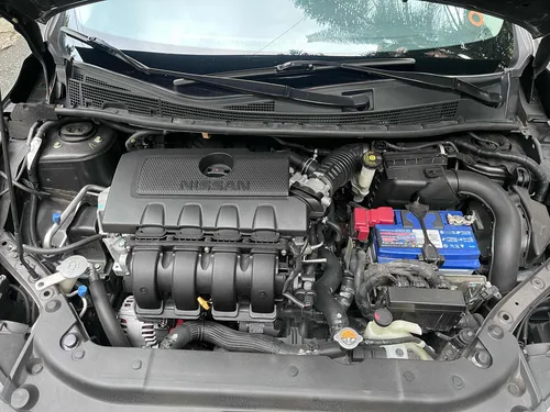 Nissan Sentra 1.8 B17 Fl Sense