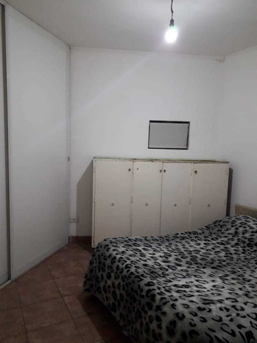 Vendo Local Con Depósito Y Departamento 2 Amb En Planta Alta
