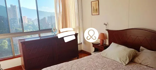 Apartamento En Venta En El Poblado, Medellín