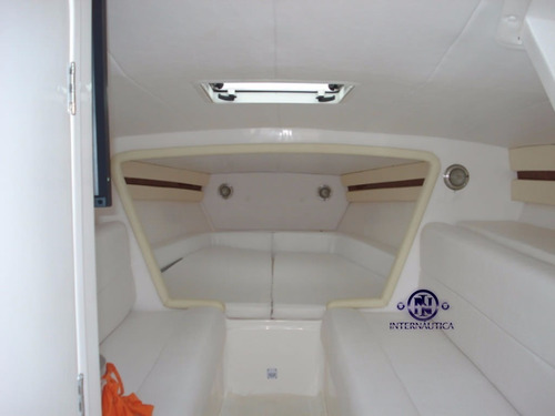 Imagem 6 de 11 de Lancha Magnum 39 2007 2 Mwm Sprinter 230hp | Excalibur Couga