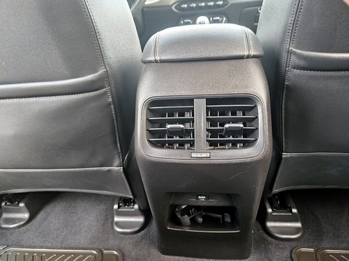 Chevrolet Captiva 1.5T PREMIER FWD MT 5P