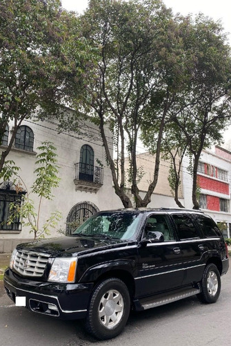 Imagen 1 de 14 de Flamante Cadillac Escalade 2002 Nacional Totalmente Original