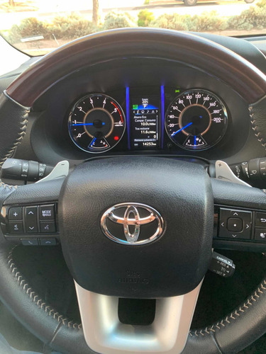 Imagen 5 de 7 de Toyota Sw4 2018 2.8 Srx 177cv 4x4 7as At
