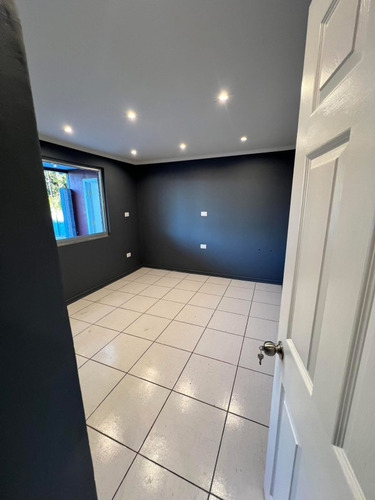 Arriendo 2 Oficinas Comerciales En Zapallar A Curico