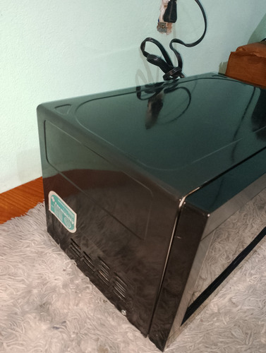Horno De Microondas Usado Marca Daewoo Tamaño Chico (d12) (Reacondicionado)