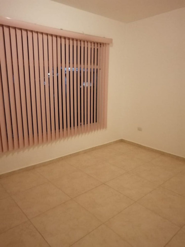 Preciosa Casa En Sonterra, 3 Habitaciones, 2.5 Baños, Equipada, 2.5 Baños,.