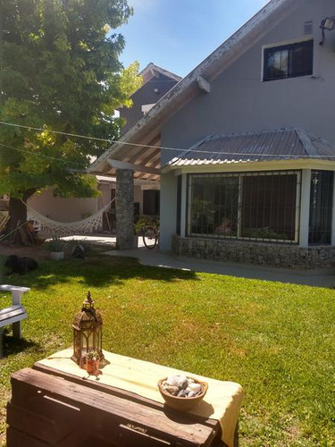 Chalet 6 Amb Mas Depto Con Quincho Y Pileta Bella Vista Piñero 560!