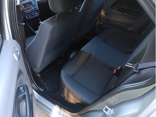 Volkswagen Gol Trend 1.6 Highline 101cv