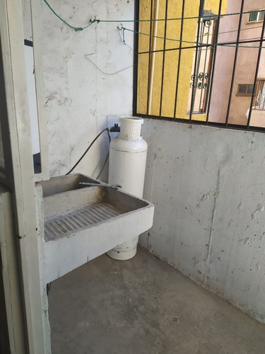 Imagen 9 de 9 de Departamnto Semi Amueblado En El Rosario