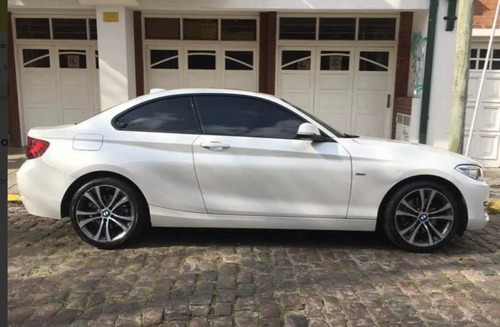 Imagen 2 de 9 de Bmw Serie 2 2.0 220i Sport Line 184cv