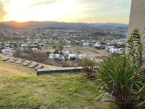 Casa En Venta En La Cuesta La Calera