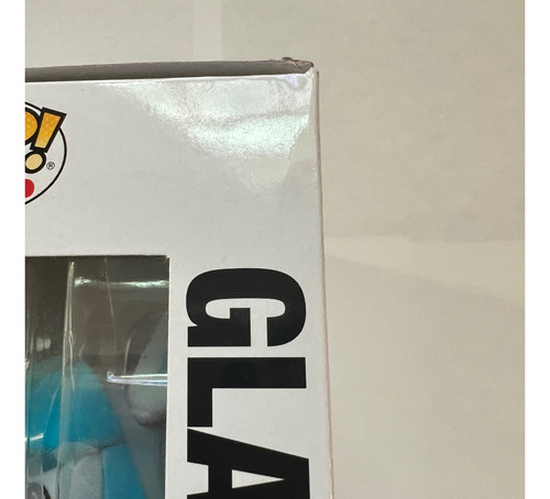 Funko Pop! Games Pokémon: Glaceon #921 (flocked) Detalle (Usado)