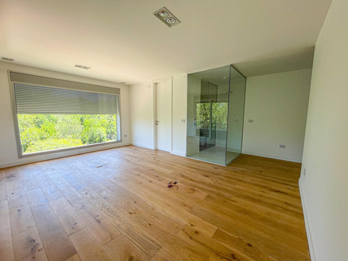 Villa Belgrano - Dpto. 3 Dorm. Categoria Premium - Unico Diseño - Seguridad 24hs.