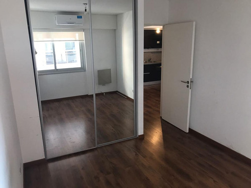 Imagen 14 de 27 de Departamento En Venta De 2 Ambientes Con Vista Al Rio - Vicente Lopez