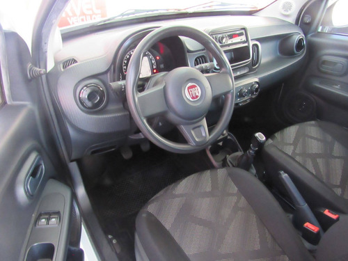 Imagem 7 de 9 de Fiat Mobi 1.0 Firefly Flex Drive Manual