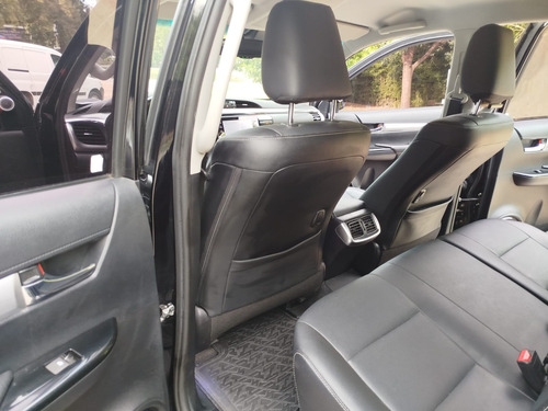 Toyota Hilux Pick-up 2.8 Cd Srx 177cv 4x4 At