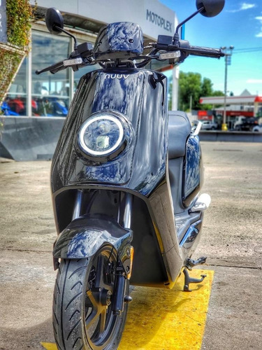 Moto Electrica, Nuuv, N Sport