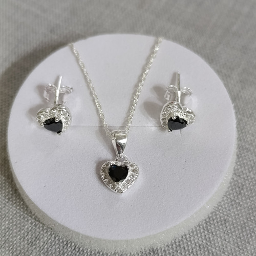 Promo. Conjunto Corazón Aros + Dije + Cadena. Plata 925. Negro Negro