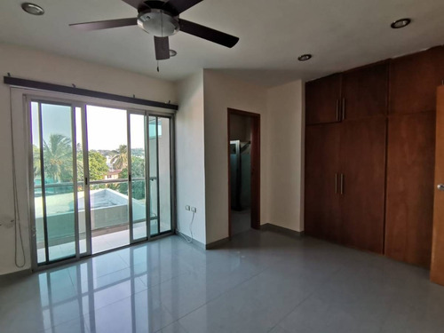 Imagen 28 de 30 de Casa En Venta, Col. Petrolera, Coatzacoalcos, Ver.