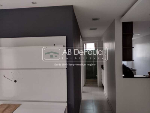 Imagem 5 de 15 de Taquara - Lindo Apartamento Em Condomínio Com Total Infraestrutura, Ampla Sala Em 2 Ambientes (varanda), 02 Dormitórios. - Abap20674