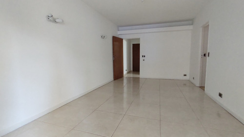 Imagen 7 de 21 de Dpto. 4 Amb. C/balcón Y Cochera En Venta En Colegiales