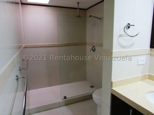 Imagen 10 de 24 de Ga 21-18606 Casa En Venta En Altamira, Distrito Metropolitano