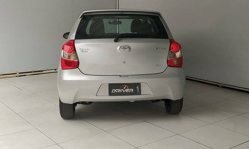 Toyota Etios 1.3 X 16v Flex 4p Manual