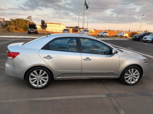 Kia Cerato 2012 1.6 Ex 4p