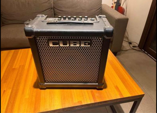 Amplificador Roland Cube 20gx De 24w