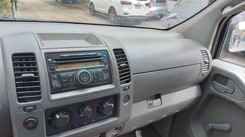 Camioneta Nissan Navara Año De Fabricación 2012