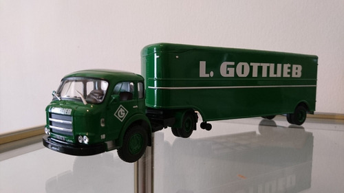 Camion +remolque Saviem Jl 23 (1961-1964)l.32cm Ixo Altaya