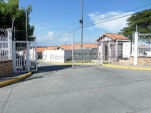 Imagen 30 de 30 de Casas En Venta Los Samanes Cabudare 22-15374 /m
