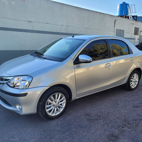 Toyota Etios 1.5 Sedan Xls