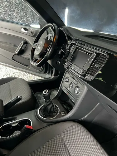 Volkswagen Beetle 2.5 Design Mt