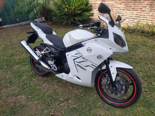 Imagen 1 de 15 de Daelim Vjf 250 Roadwin