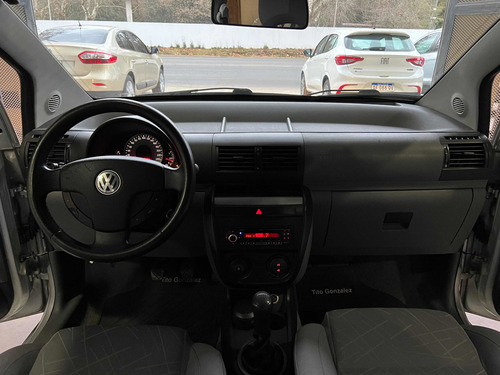 Imagen 10 de 14 de Volkswagen Suran 2010 1.6 Comfortline 101cv 11a