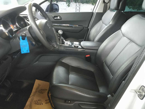 Imagen 8 de 14 de Peugeot 3008 2013 1.6 Feline Thp 156cv