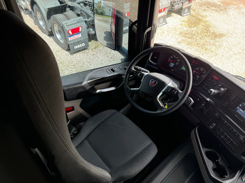 Scania R 450 Highline - 6x2 - 2021