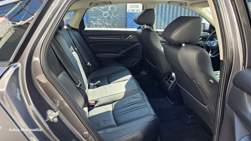 Honda Accord 2.0 Touring At