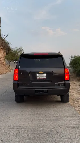 Chevrolet Suburban 5.3 Ltz Mt