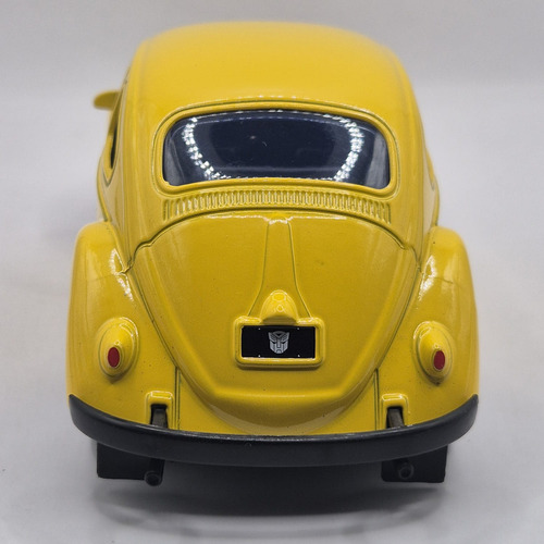 Auto Transformers Escarabajo Bumblebee Escala 1:32 Color Amarillo