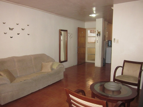 Imagen 2 de 12 de Cd - Venta Casa Altos De Copacabana